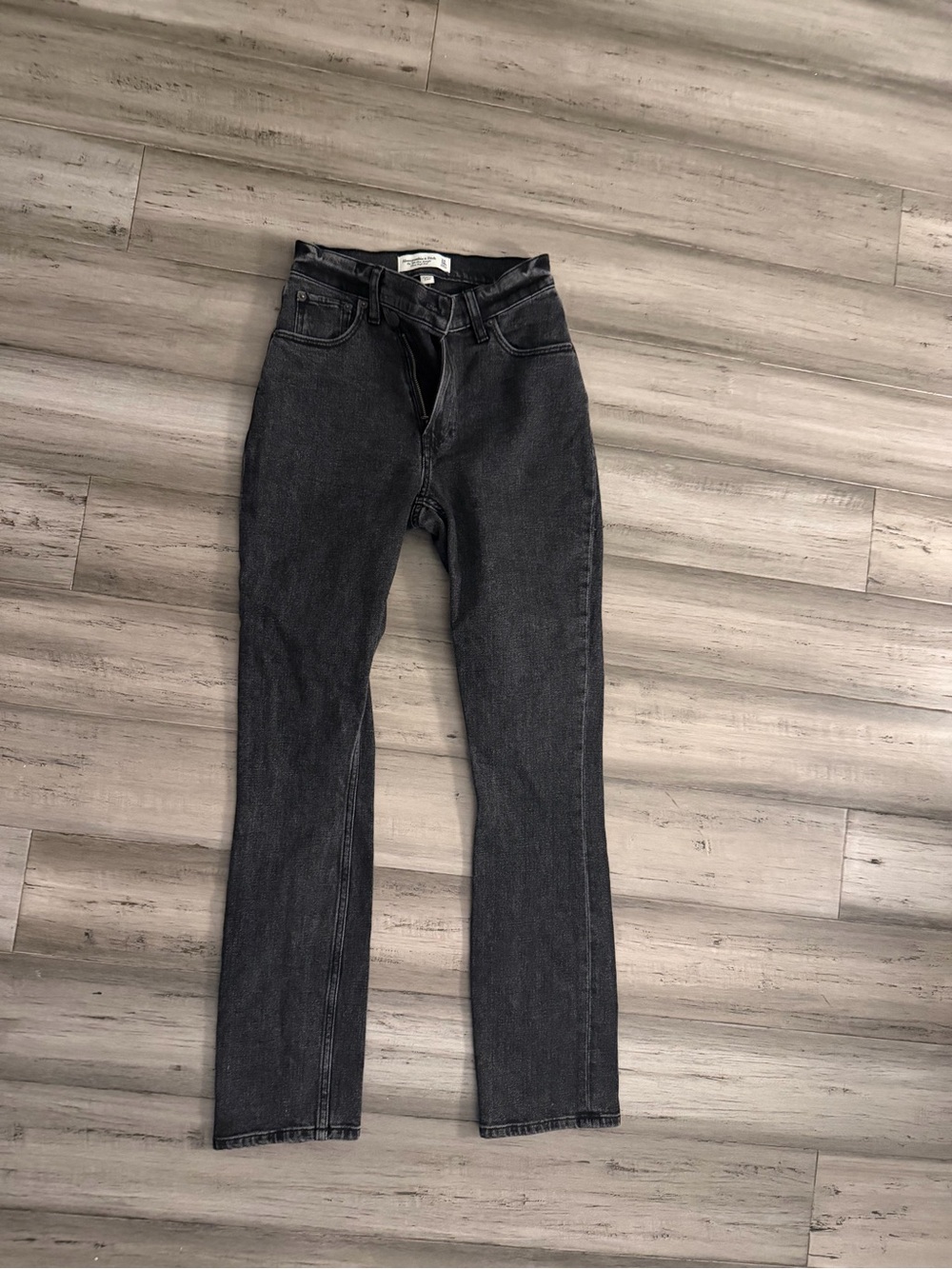 Abercrombie & Fitch Straight-Leg Jeans in Washed Black